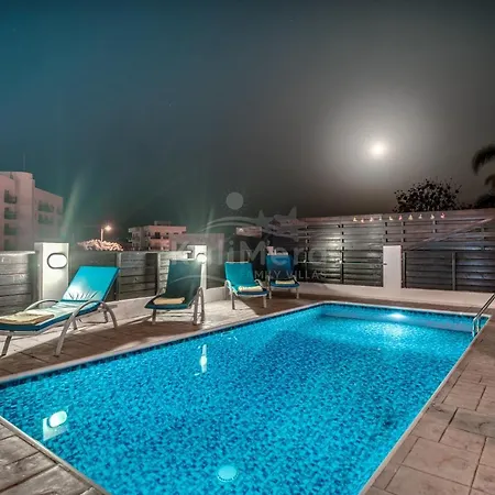 Sunrise Pernera * パラリムニ